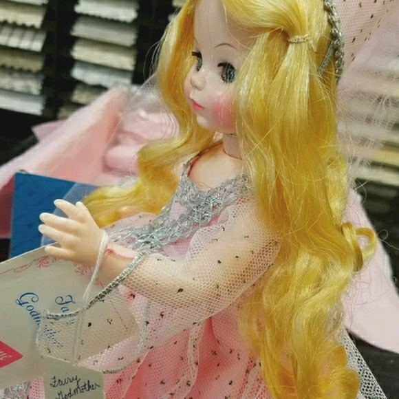 Vintage Madame Alexander Fairy Godmother - Picture 3 of 7